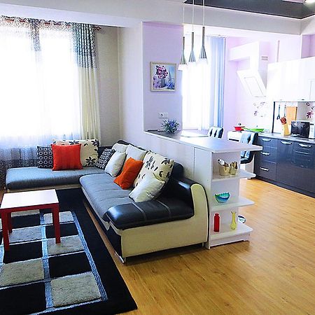 Bishkek Flatlux Apartments Exterior photo